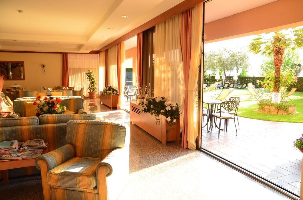 Residence Lido Hotel Malcesine Ngoại thất bức ảnh