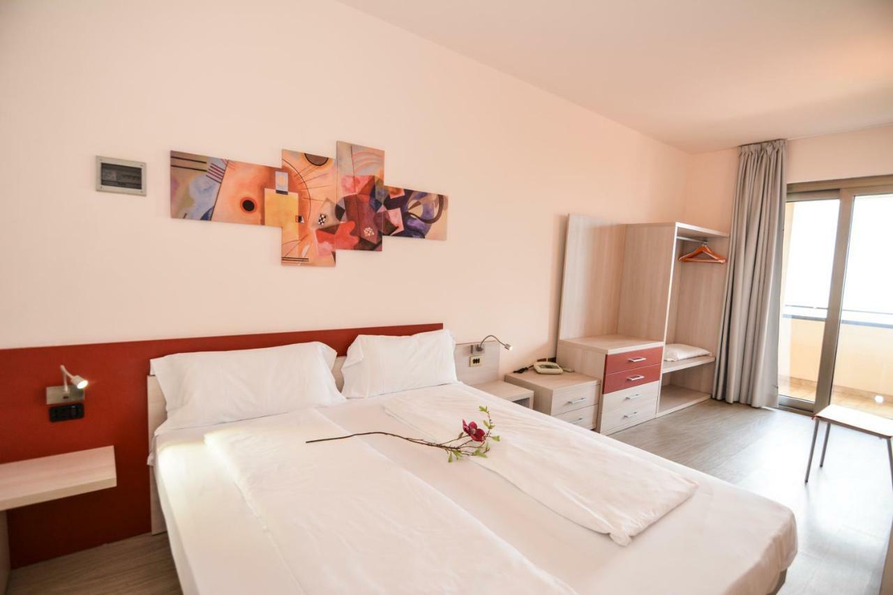Residence Lido Hotel Malcesine Ngoại thất bức ảnh