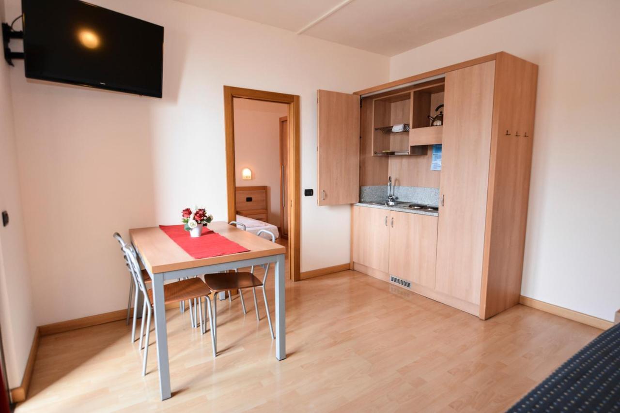 Residence Lido Hotel Malcesine Ngoại thất bức ảnh